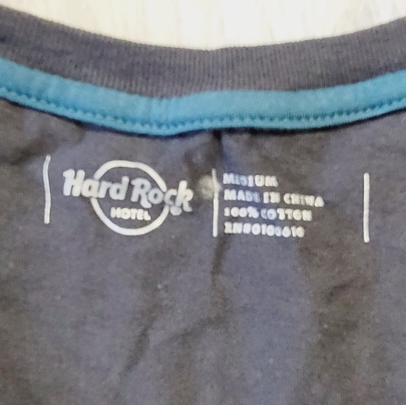 Hard Rock Cafe Women Black Biloxi Shoer Sleeve Tee - Picture 3 of 3